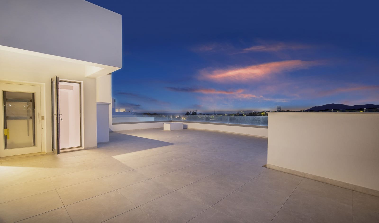 4 soverom Villa til salgs i Marbella med svømmebasseng garasje - € 3 150 000 (Ref: 9507744)