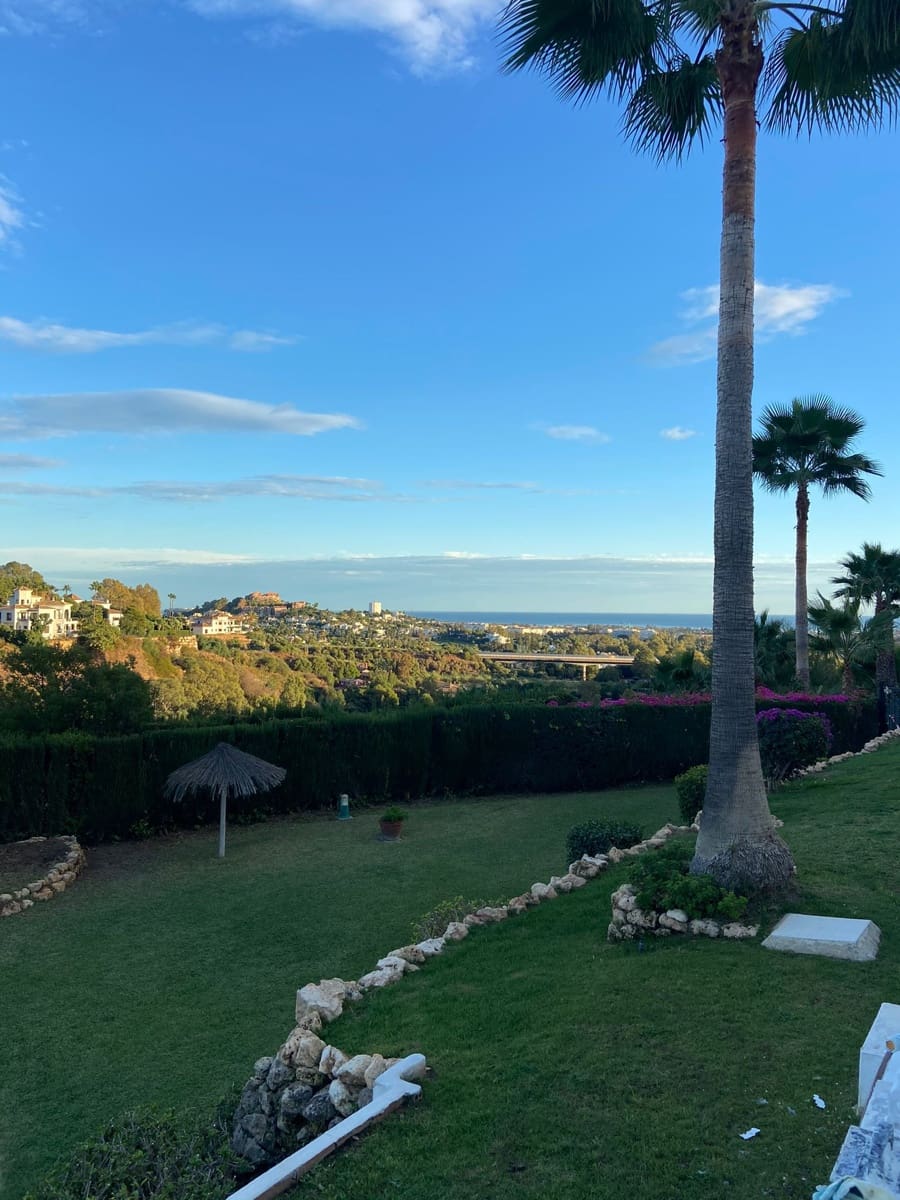 4 camera da letto Appartamento in vendita in La Quinta con piscina garage - 950.000 € (Rif: 9507763)