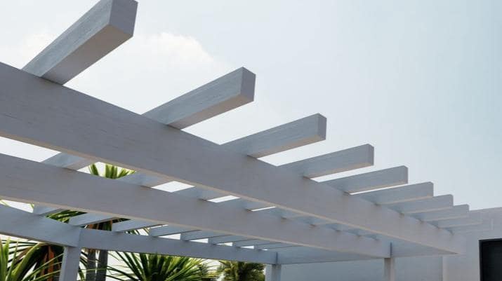 3 soveværelse Villa til salg i Estepona med swimmingpool garage - € 650.000 (Ref: 9507773)