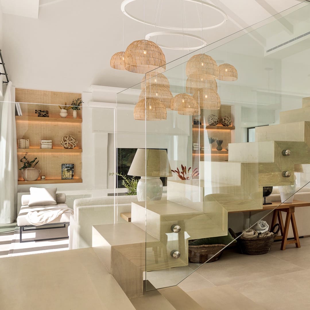 5 slaapkamer Villa te koop in El Paraiso met zwembad garage - € 6.350.000 (Ref: 9507800)