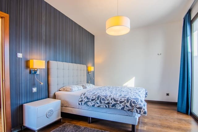 6 slaapkamer Villa te koop in Marbella met zwembad garage - € 1.860.000 (Ref: 9507811)