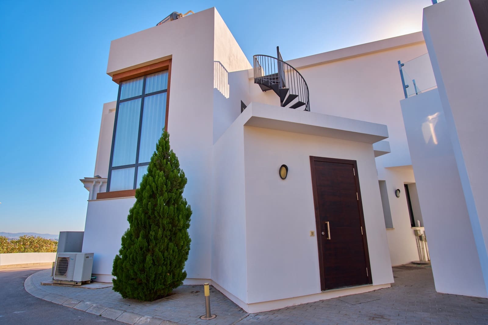 6 soveværelse Villa til salg i Marbella med swimmingpool garage - € 2.300.000 (Ref: 9507813)