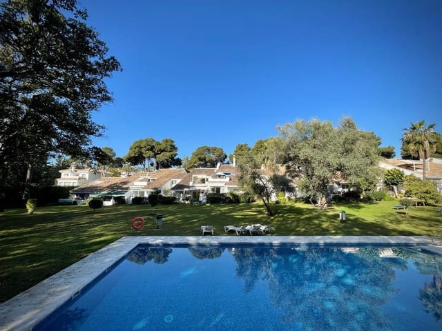 2 soveværelse Lejlighed til salg i Marbella med swimmingpool - € 350.000 (Ref: 9507817)