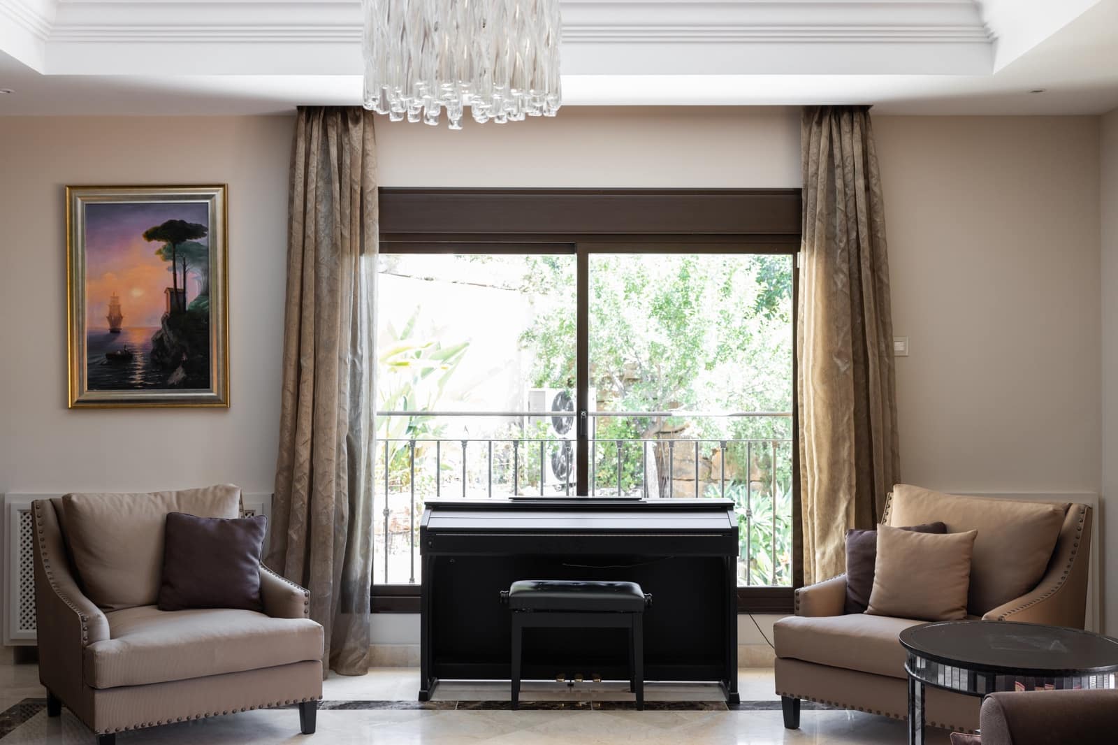 5 bedroom Villa for sale in Marbella with pool garage - € 2,850,000 (Ref: 9507844)