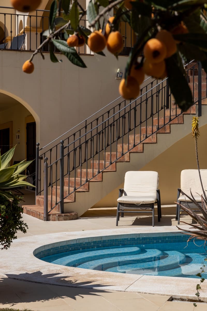 5 bedroom Villa for sale in Marbella with pool garage - € 2,850,000 (Ref: 9507844)