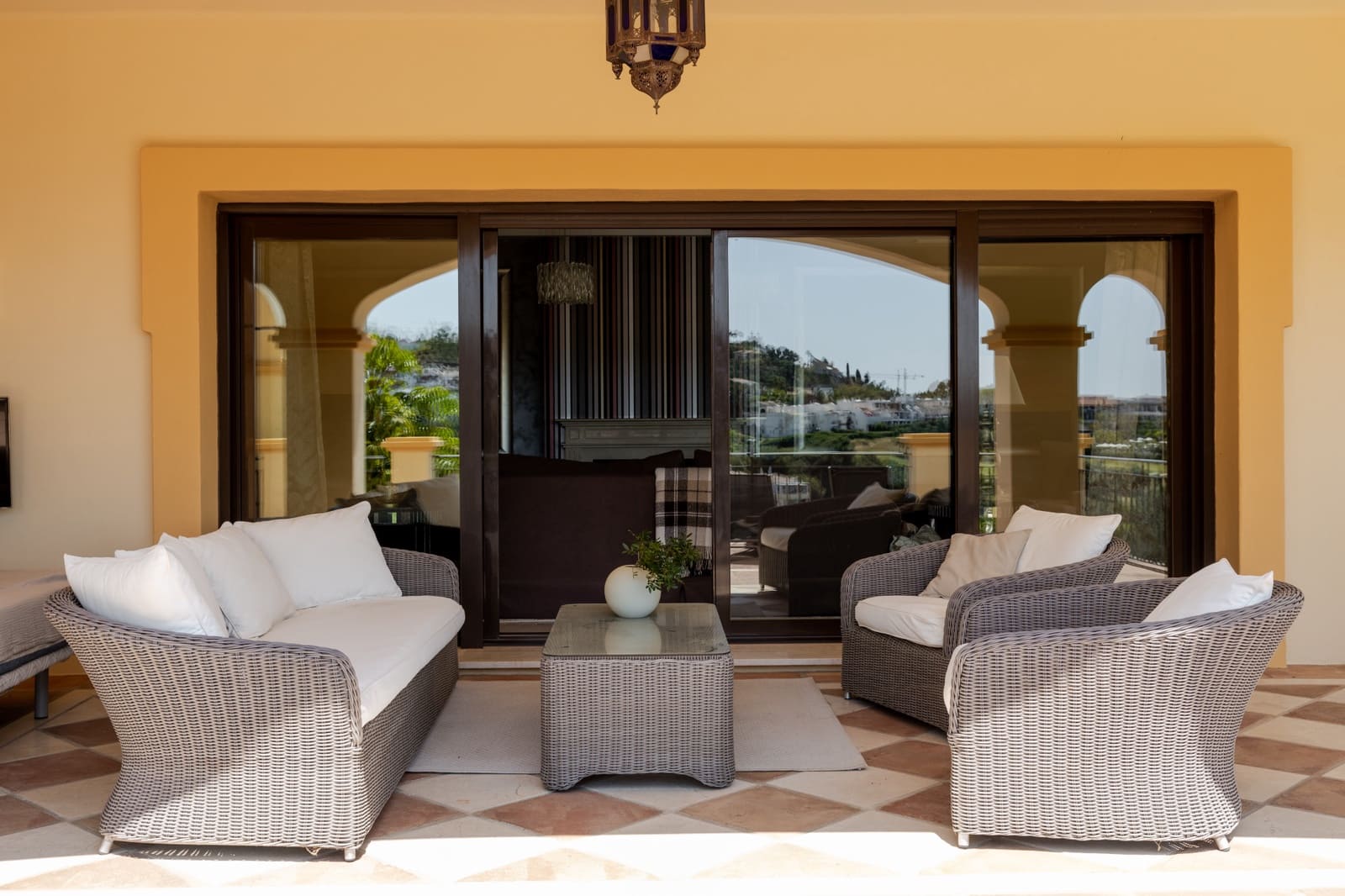 5 bedroom Villa for sale in Marbella with pool garage - € 2,850,000 (Ref: 9507844)