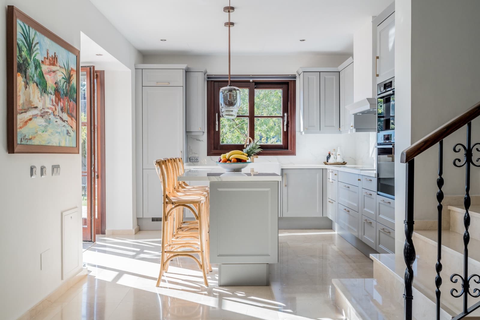 7 sypialnia Willa na sprzedaż w Marbella z basenem garażem - 3 875 000 € (Ref: 9507856)