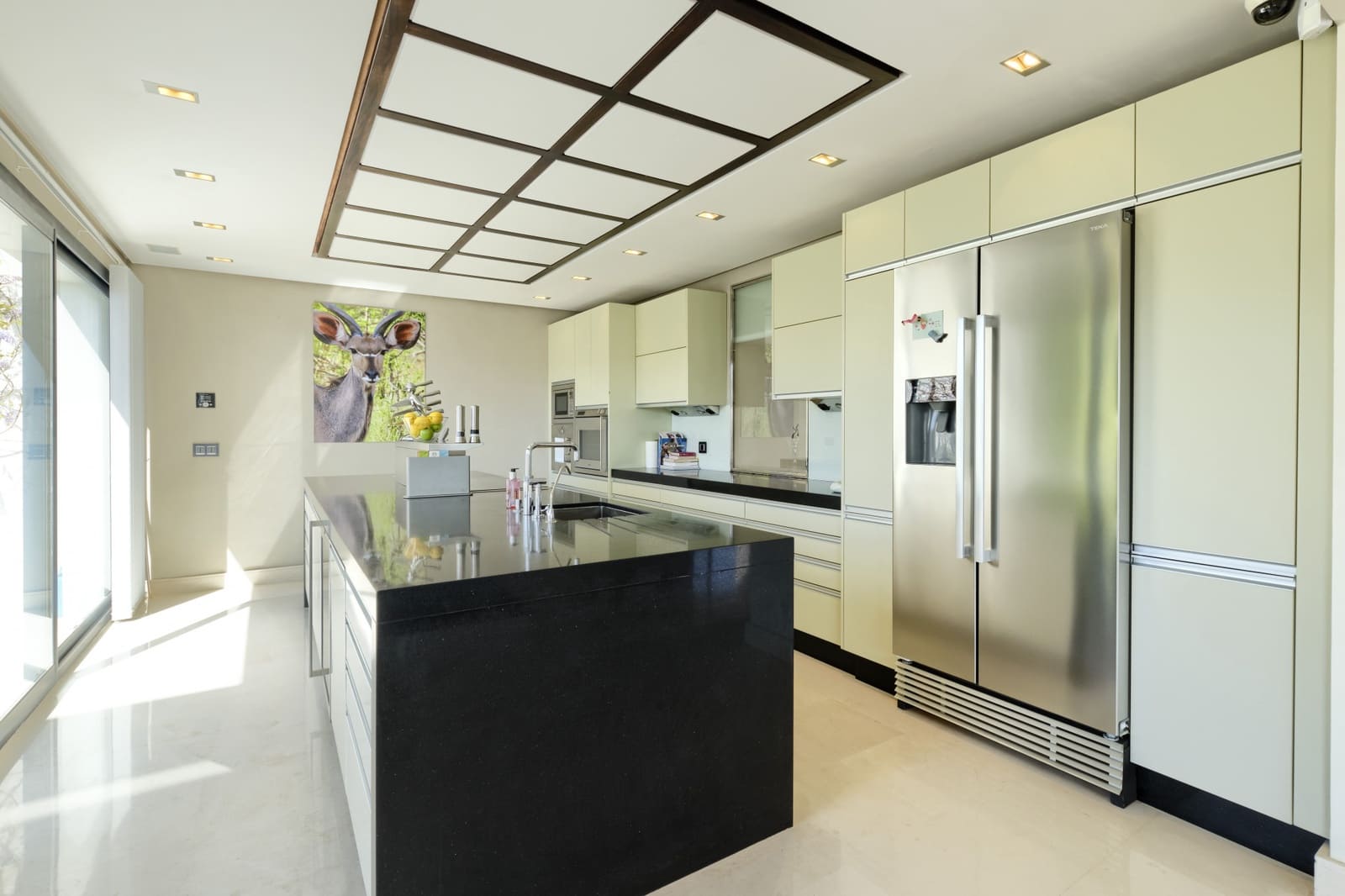 5 soverom Villa til salgs i Istan med svømmebasseng garasje - € 3 495 000 (Ref: 9507888)