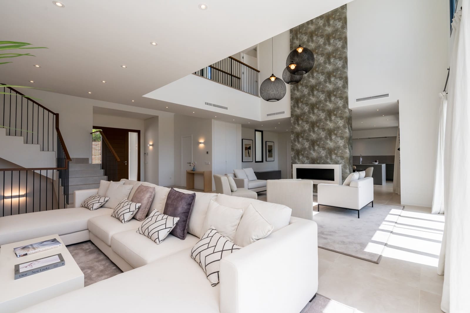 4 soverom Villa til salgs i Marbella med svømmebasseng garasje - € 2 450 000 (Ref: 9507908)