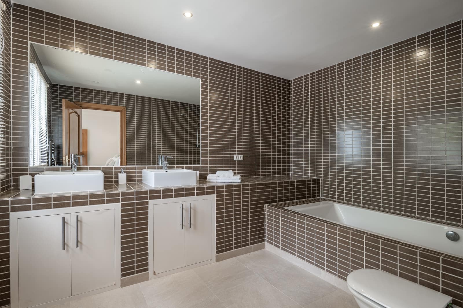 8 soverom Villa til salgs i Marbella - € 1 890 000 (Ref: 9507922)