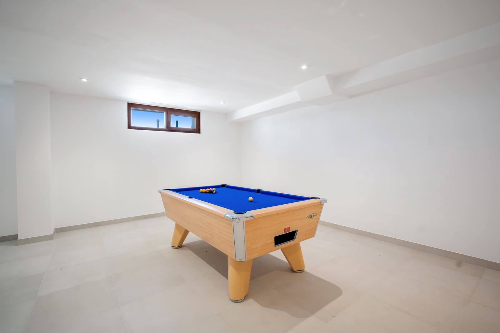 6 soverom Villa til salgs i Marbella med svømmebasseng garasje - € 2 750 000 (Ref: 9507927)