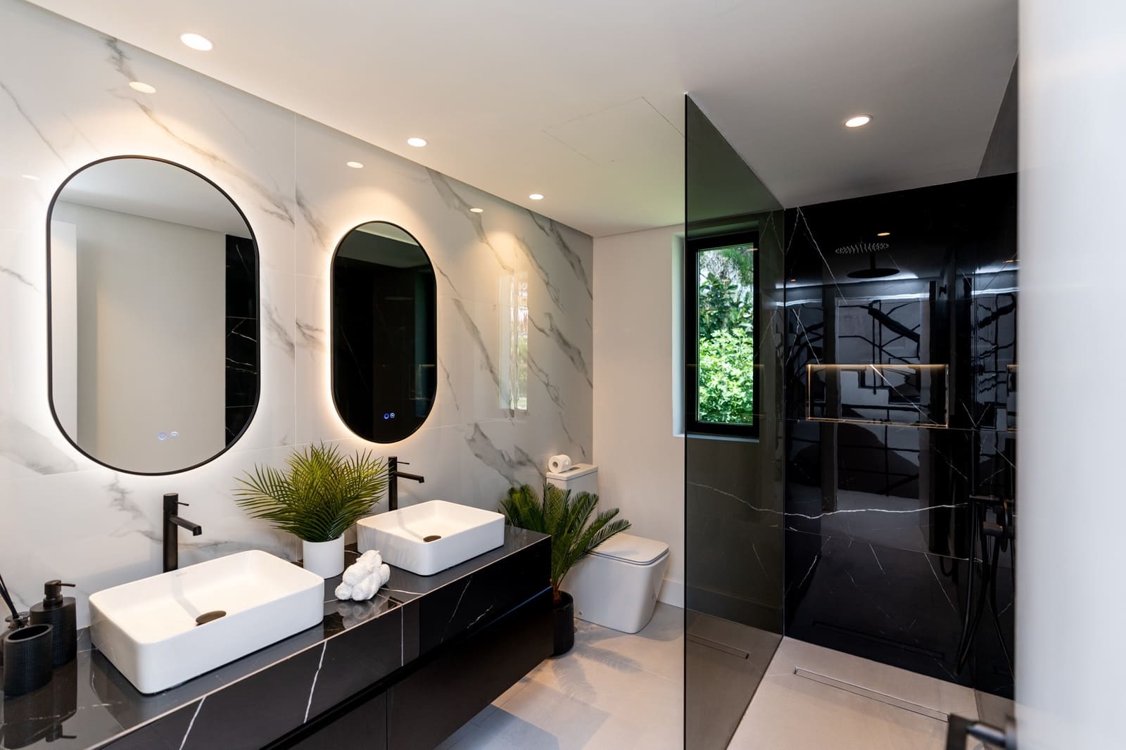 5 slaapkamer Villa te koop in Marbella met zwembad garage - € 3.350.000 (Ref: 9507930)