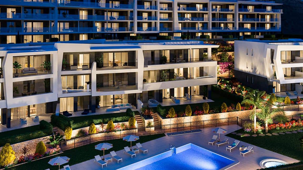 3 sypialnia Apartament na sprzedaż w Marbella z basenem garażem - 598 000 € (Ref: 9507967)