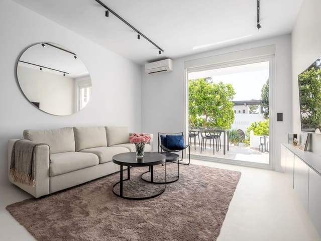 3 soveværelse Lejlighed til salg i Marbella med swimmingpool - € 435.000 (Ref: 9553268)