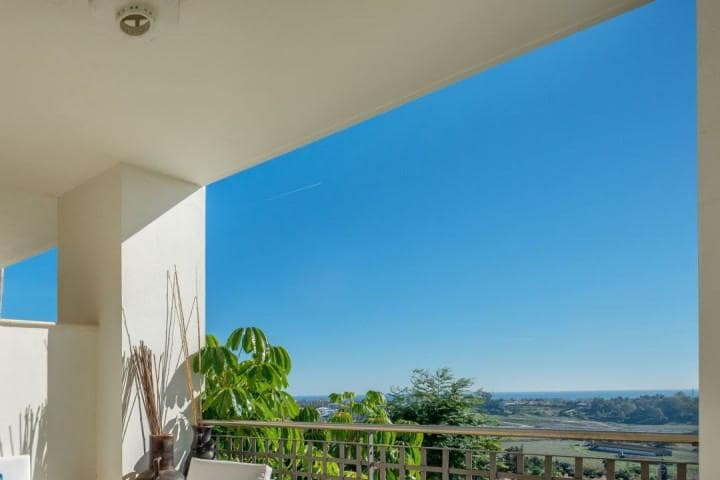 2 sypialnia Apartament na sprzedaż w Benahavis z basenem garażem - 350 000 € (Ref: 9553273)