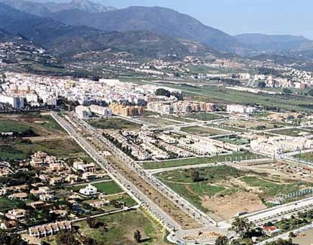 Building Plot for sale in Marbella - € 410,500 (Ref: 9553284)