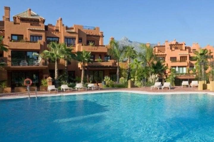 3 soveværelse Lejlighed til salg i Marbella med swimmingpool garage - € 750.000 (Ref: 9553292)