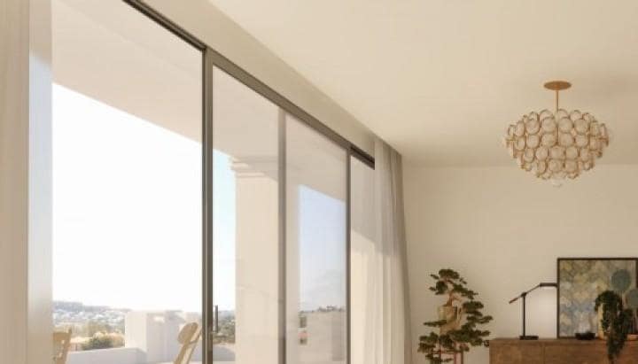 Apartamento de 3 habitaciones en Benahavís en venta con piscina - 725.000 € (Ref: 9553300)