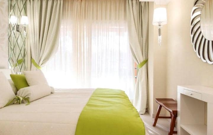 3 sypialnia Apartament na sprzedaż w Marbella z basenem garażem - 750 000 € (Ref: 9553306)