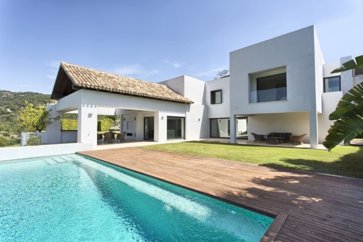 Chalet de 6 habitaciones en Marbella en venta con piscina garaje - 3.500.000 € (Ref: 9553322)