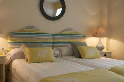 3 bedroom Apartment for sale in Puerto Banus with pool garage - € 1,375,000 (Ref: 9553328)