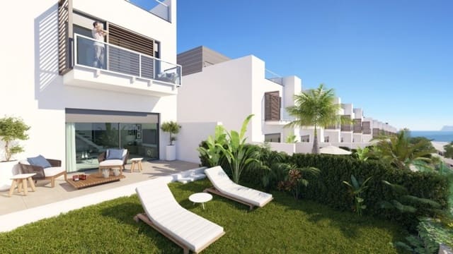 4 quarto Casa em Banda para venda em Sotogrande, San Roque com piscina garagem - 343 000 € (Ref: 9553334)