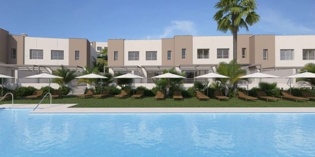 3 bedroom Townhouse for sale in Estepona with pool garage - € 375,000 (Ref: 9553356)
