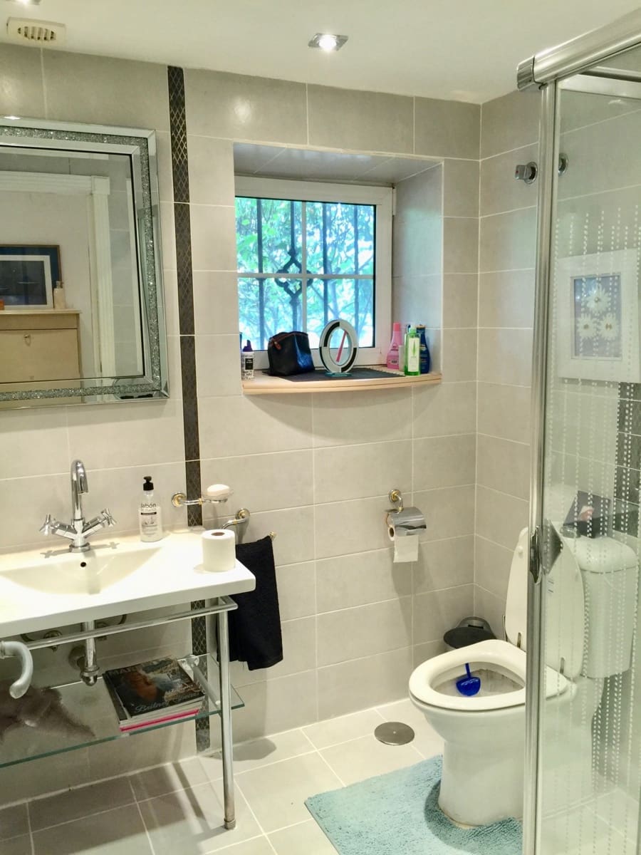 4 soveværelse Lejlighed til salg i Marbella med swimmingpool - € 475.000 (Ref: 9553425)