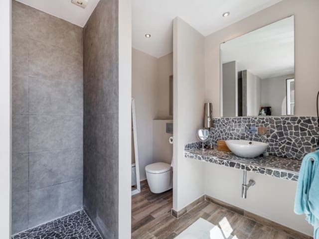 5 camera da letto Villa in vendita in Marbella con piscina - 1.595.000 € (Rif: 9553427)