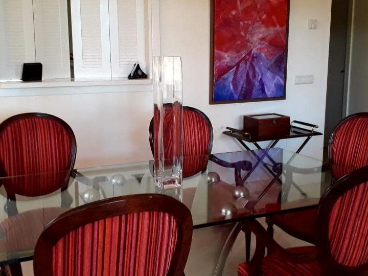 3 Zimmer Haus zu verkaufen in Marbella mit Pool Garage - 590.000 € (Ref: 9553440)