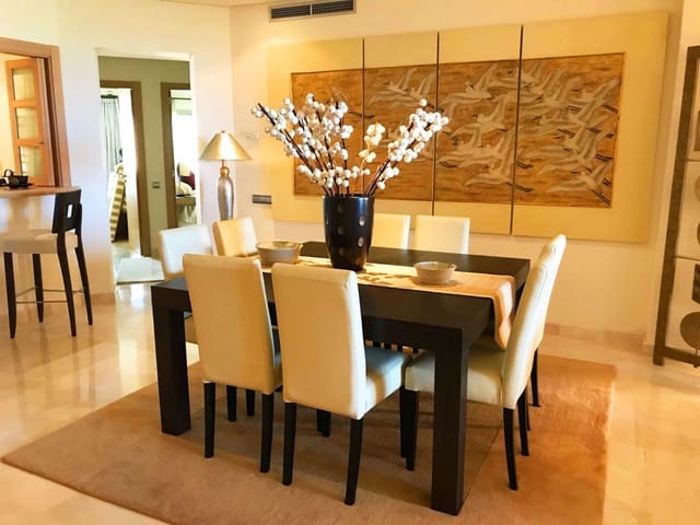 3 soveværelse Lejlighed til salg i Marbella med swimmingpool - € 780.000 (Ref: 9553445)