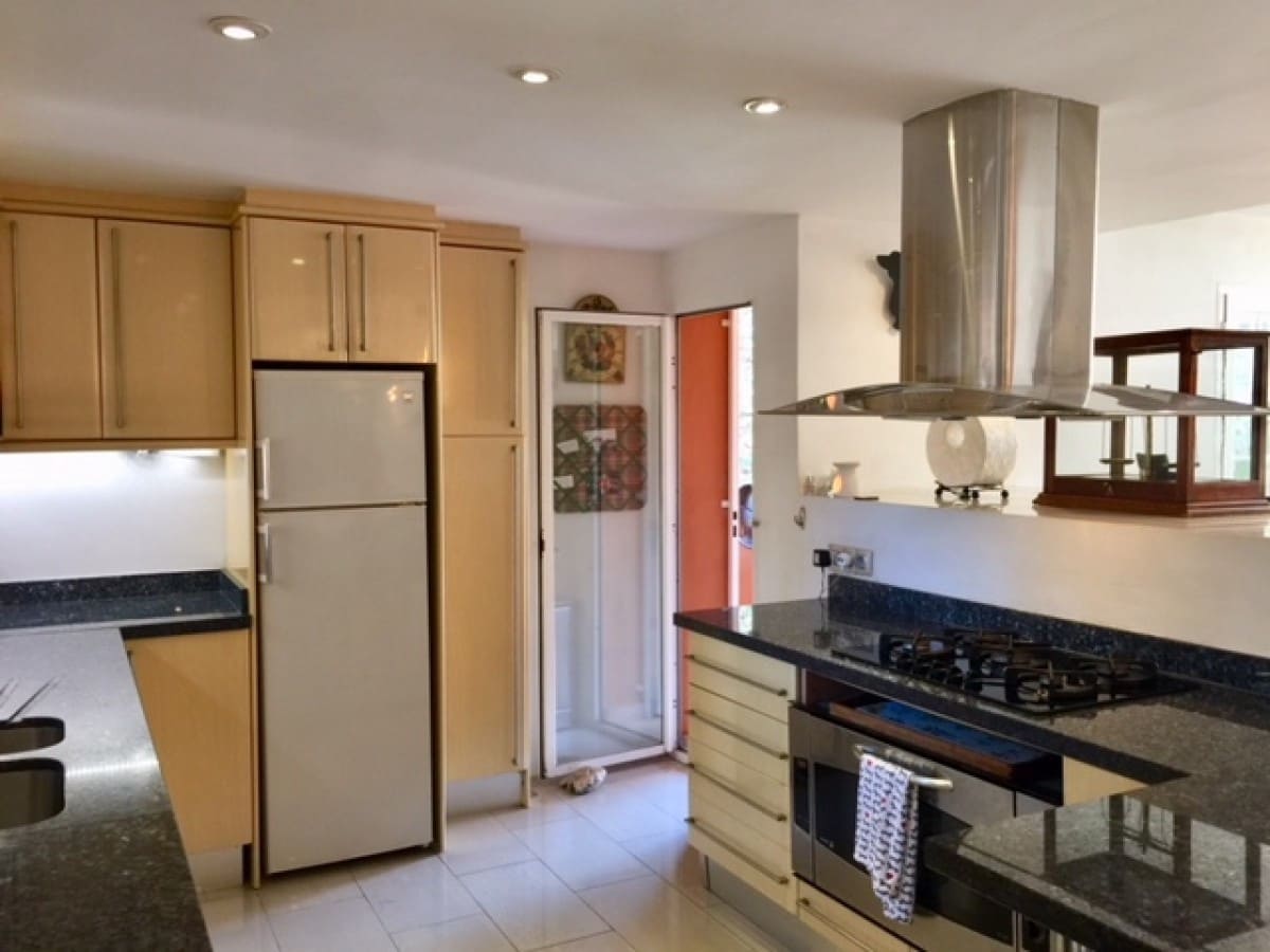 3 soveværelse Lejlighed til salg i Marbella med swimmingpool garage - € 460.000 (Ref: 9553450)