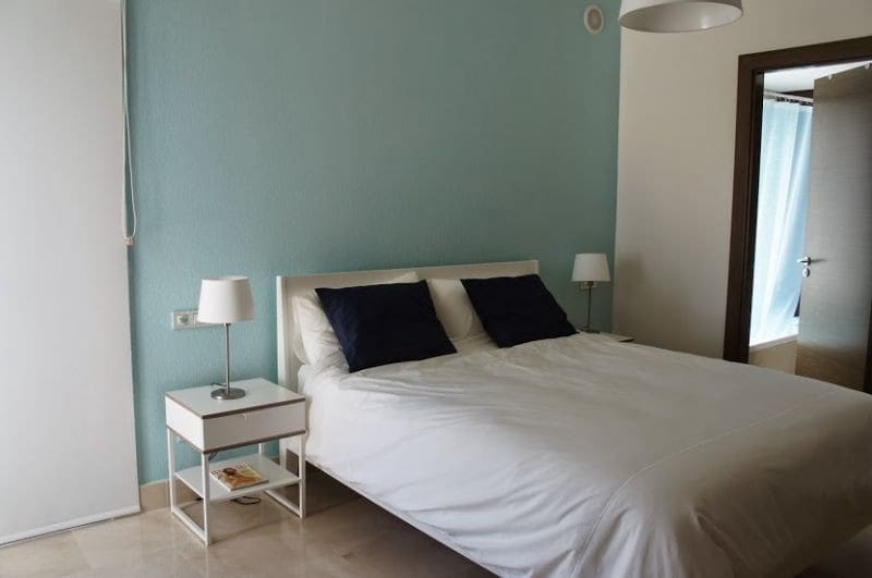 5 sypialnia Willa na sprzedaż w Benahavis z basenem garażem - 1 295 000 € (Ref: 9553451)