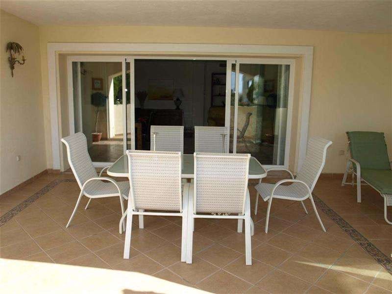 2 makuuhuone Huoneisto myytävänä paikassa Marbella mukana uima-altaan - 530 000 € (Ref: 9553485)