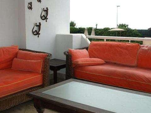 2 sypialnia Apartament na sprzedaż w Puerto Banus z basenem garażem - 1 200 000 € (Ref: 9553504)