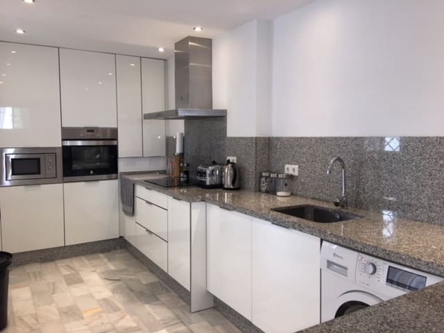 3 sypialnia Dom na sprzedaż w Marbella z basenem - 339 000 € (Ref: 9553505)