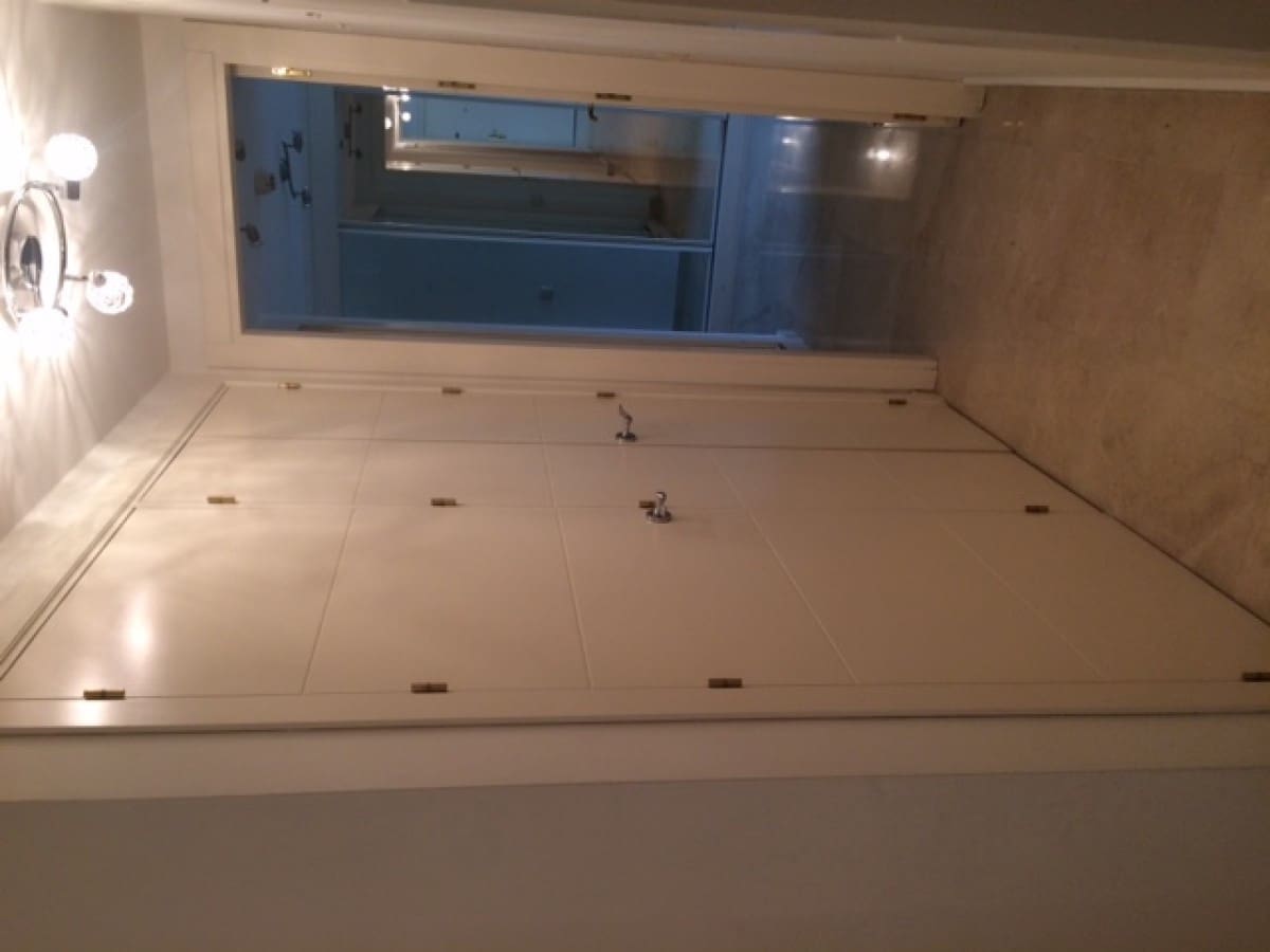 Apartamento de 4 habitaciones en Estepona en venta con piscina - 965.000 € (Ref: 9553526)