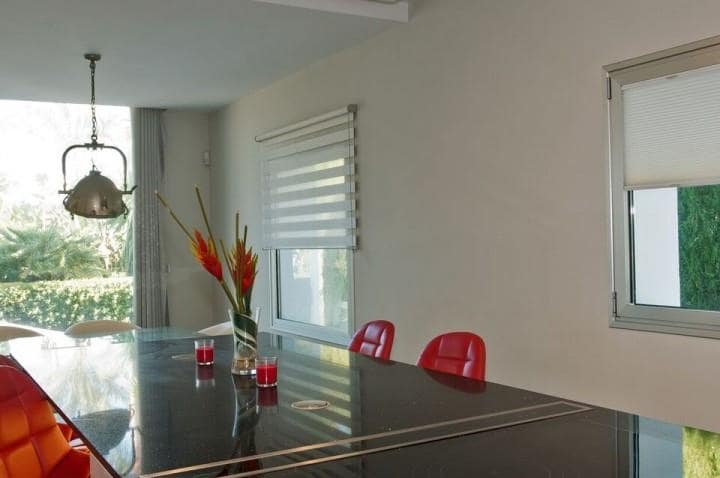 4 quarto Moradia para venda em Puerto Banus com piscina garagem - 1 995 000 € (Ref: 9553531)