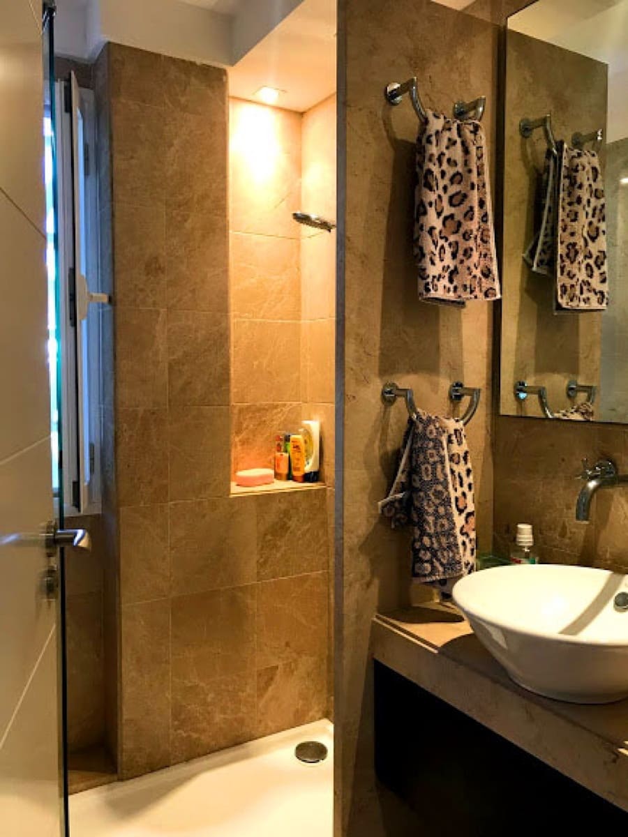 3 quarto Apartamento para venda em Puerto Banus com piscina garagem - 1 350 000 € (Ref: 9553539)