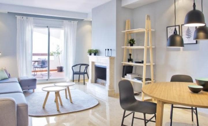 Apartamento de 3 habitaciones en Marbella en venta con piscina garaje - 398.000 € (Ref: 9553553)