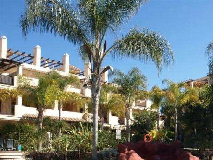 3 soveværelse Lejlighed til salg i Marbella med swimmingpool garage - € 379.500 (Ref: 9553564)