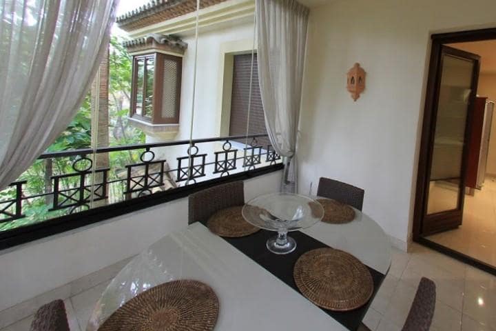 Apartamento de 3 habitaciones en Marbella en venta con piscina garaje - 1.950.000 € (Ref: 9553578)