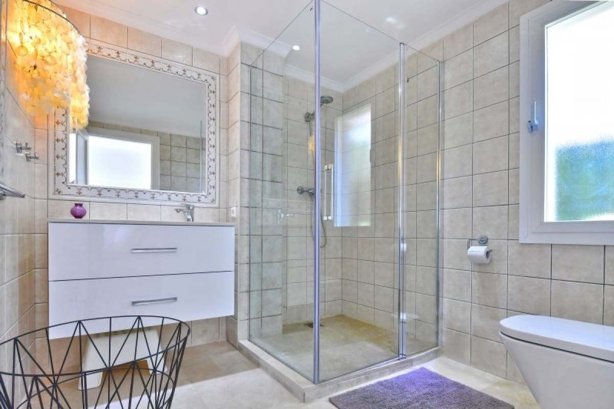 5 soveværelse Villa til salg i Marbella med swimmingpool garage - € 1.700.000 (Ref: 9553594)