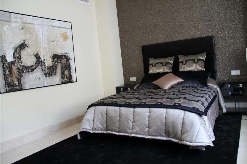 Chalet de 5 habitaciones en Benahavís en venta con piscina garaje - 3.995.000 € (Ref: 9553602)