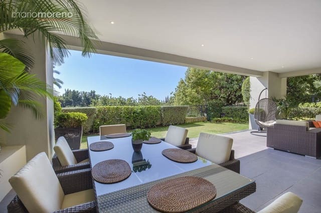 3 soveværelse Lejlighed til salg i Marbella med swimmingpool - € 1.200.000 (Ref: 9553615)