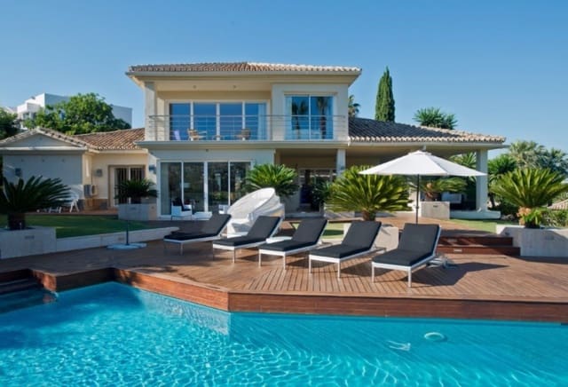5 soveværelse Villa til salg i Marbella med swimmingpool garage - € 2.499.000 (Ref: 9553616)