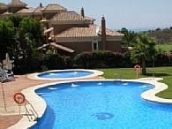 3 Zimmer Villa zu verkaufen in Marbella mit Pool - 479.500 € (Ref: 9553623)