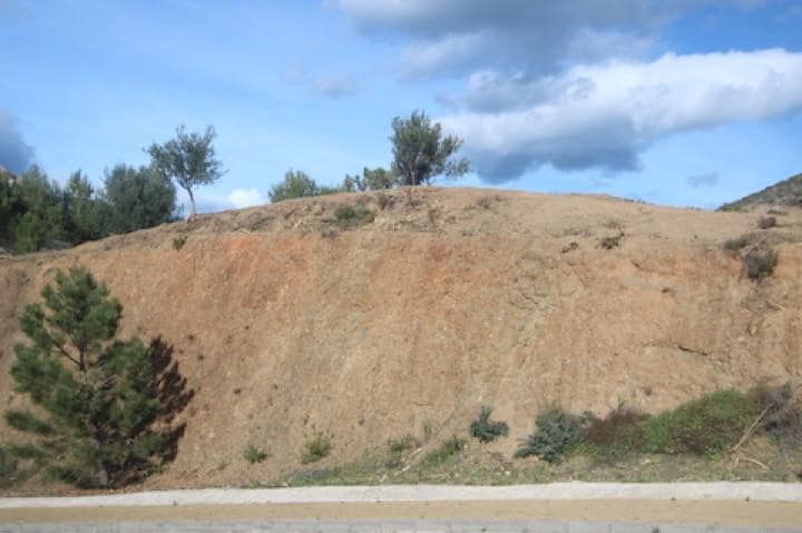 Building Plot for sale in Benahavis - € 850,000 (Ref: 9553638)