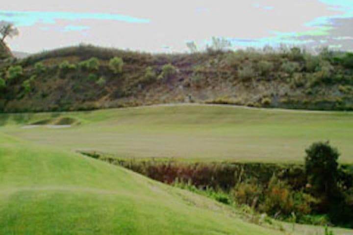 Building Plot for sale in Benahavis - € 850,000 (Ref: 9553638)