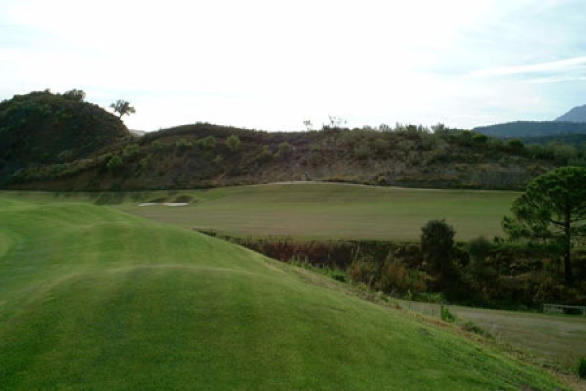 Building Plot for sale in Benahavis - € 850,000 (Ref: 9553638)